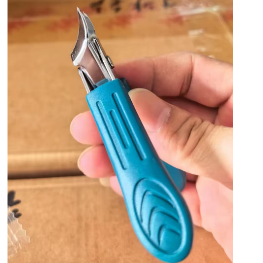 大开口防飞溅指甲刀